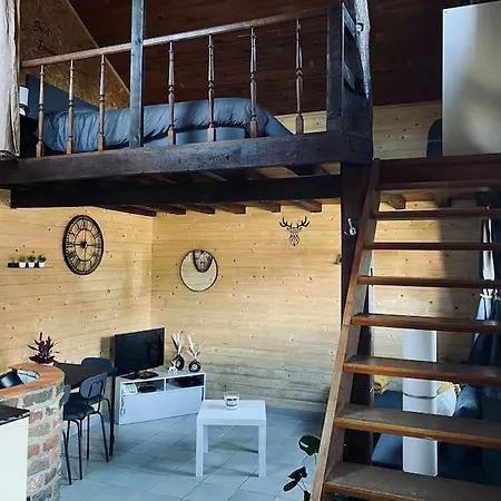 Holiday home L Abri Douillet *