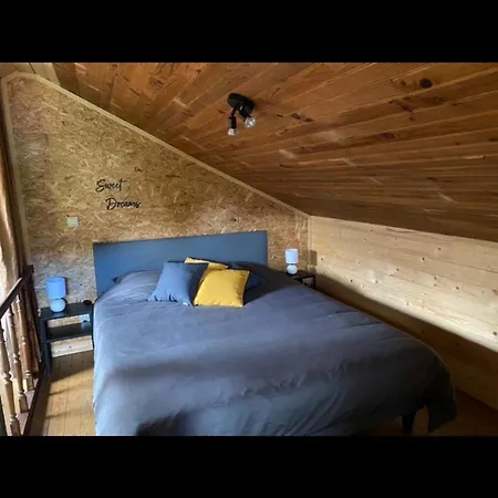L Abri Douillet Holiday home Libin