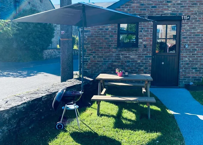 L Abri Douillet * Libin