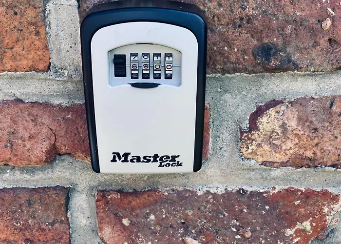 L Abri Douillet * Libin